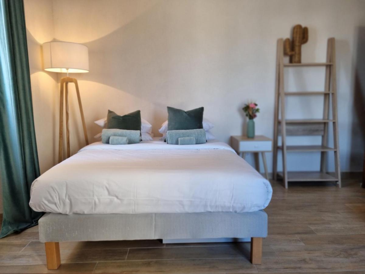 Chez Dume Apartment Bonifacio  Bagian luar foto