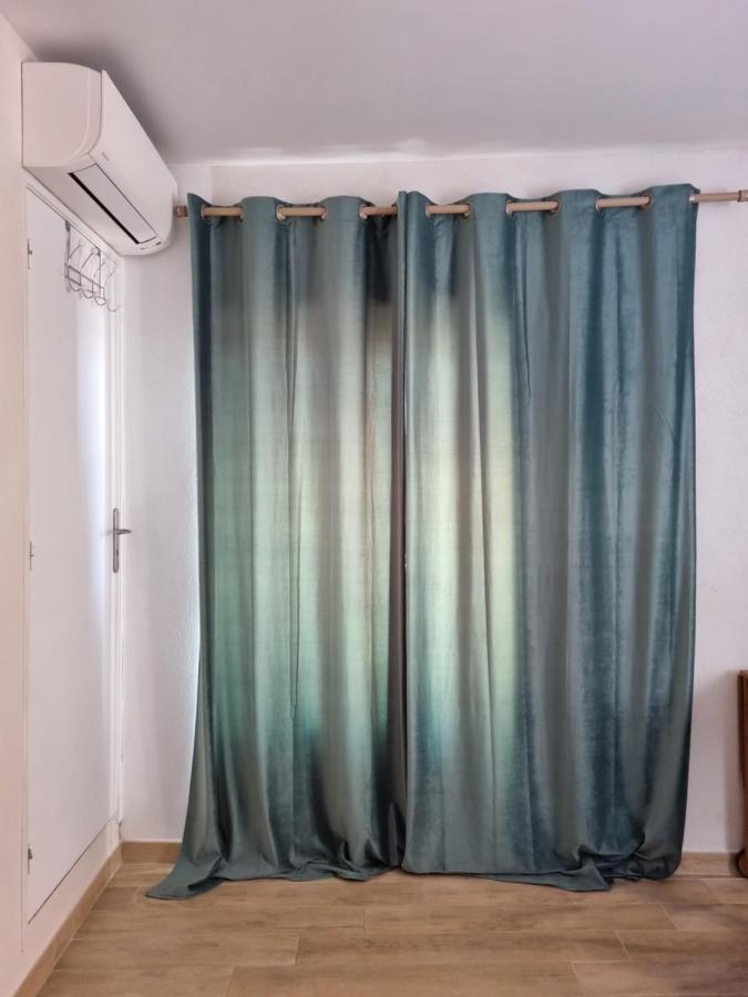 Chez Dume Apartment Bonifacio  Bagian luar foto