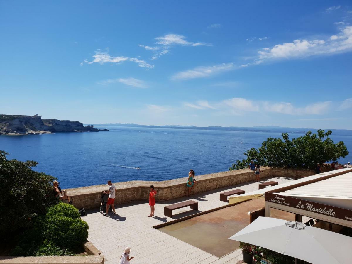 Chez Dume Apartment Bonifacio  Bagian luar foto